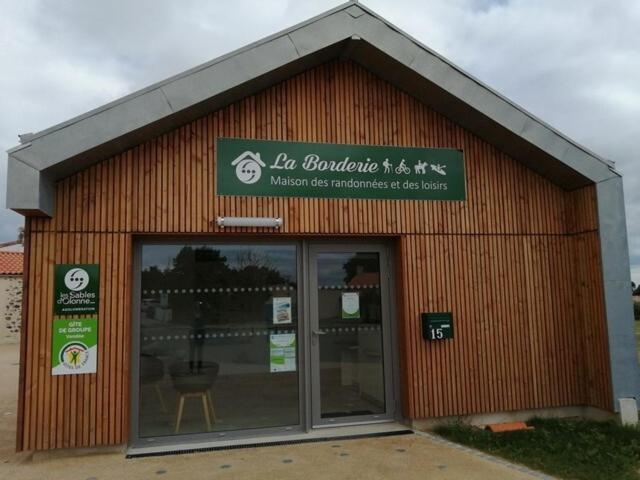 La Borderie - Maison Des Randonnees - Gite Etape - Gite De Groupe Vairé Oda fotoğraf